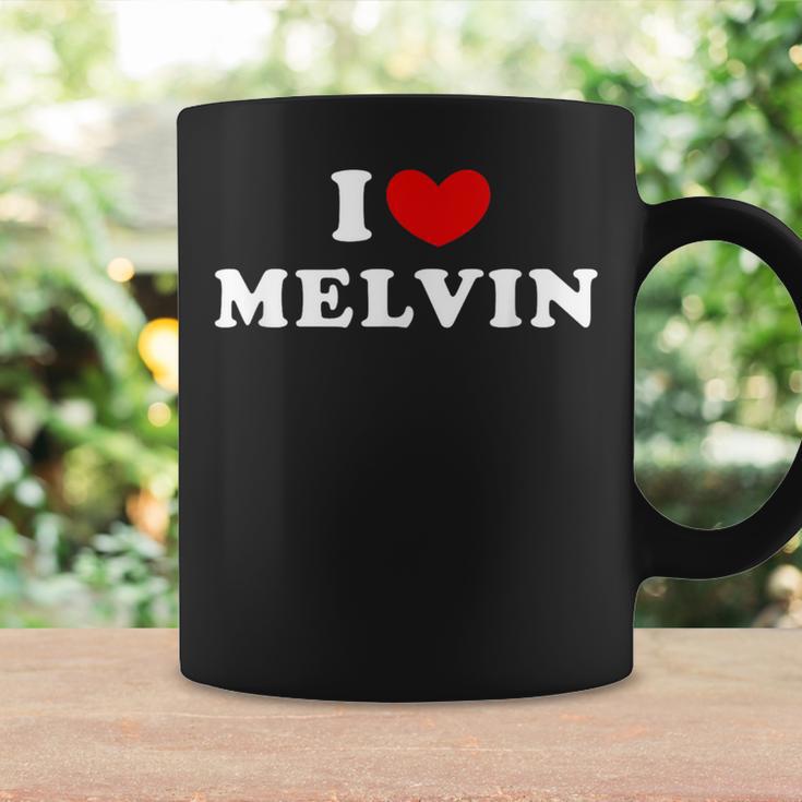 I Love Melvin 私は愛する Melvin コーヒーマグ ギフトのアイデア