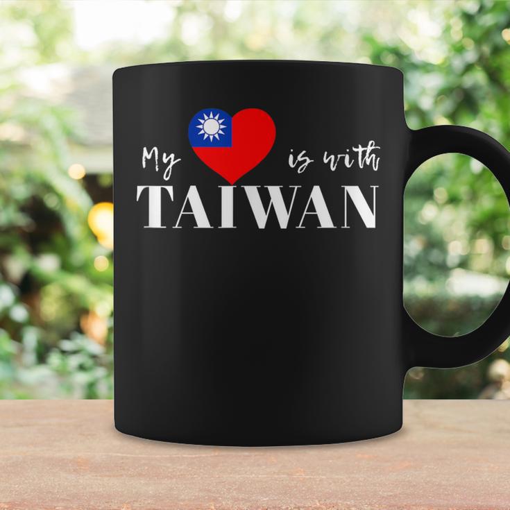 I Love Taiwan Flag Taiwan's Pride Itand With Taiwan Heart コーヒーマグ ギフトのアイデア