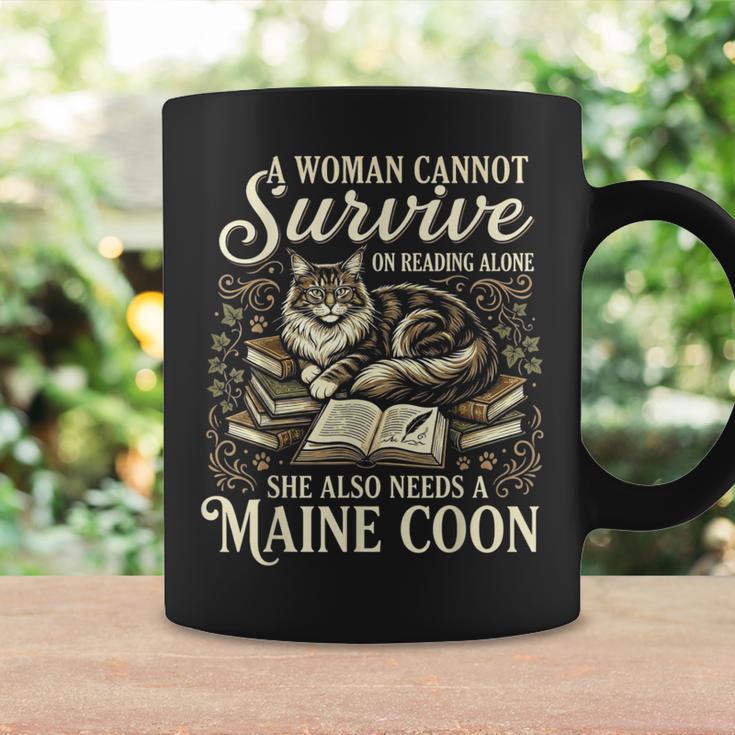 Maine Coon Mom Book Lover Reading Cat Bookworm Graphic Print Coffee Mug Gifts ideas