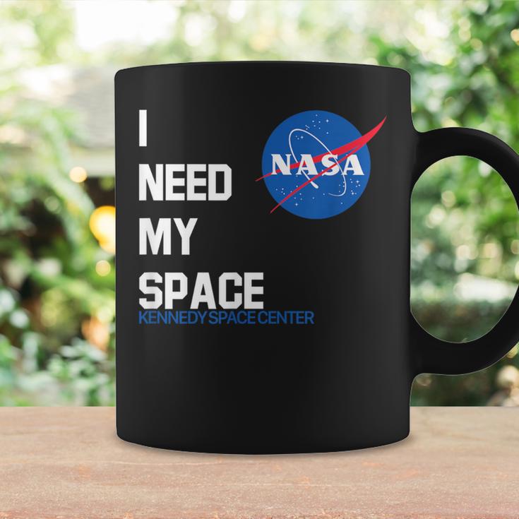 I Need Mypace Nasaケネディスペースセンター Nasaシャツ コーヒーマグ ギフトのアイデア