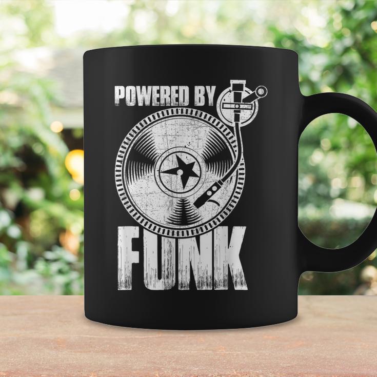 Powered By Funk Music 70年代 & 80年代 ビニール コーヒーマグ ギフトのアイデア