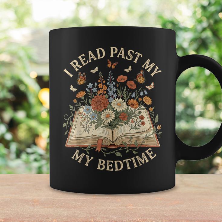 I Read Past My Bedtime Floral Book Lover Bookworm Graphic Print Coffee Mug Gifts ideas