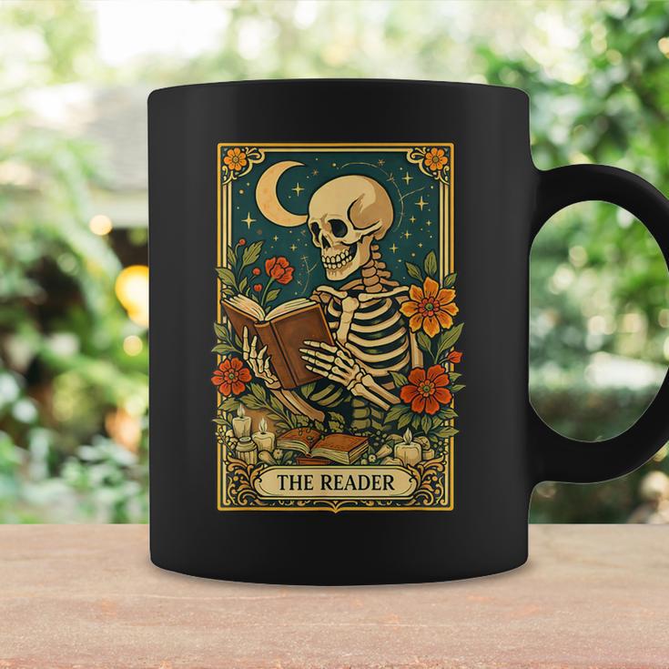 The Reader Skeleton Reading Books Tarot Card Dark Academia Graphic Print Coffee Mug Gifts ideas