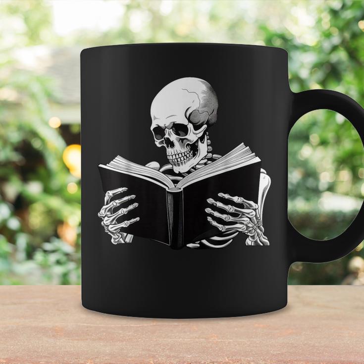 Skeleton Reading Book Bookworm Reader Bookish Halloween Graphic Print Coffee Mug Gifts ideas