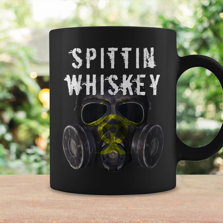 Spittin ウイスキー ガスマスク コーヒーマグ ギフトのアイデア