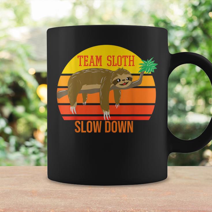 Teamlothlow Down ユニークな怠け者がゆっくり動く動物ギフト コーヒーマグ ギフトのアイデア
