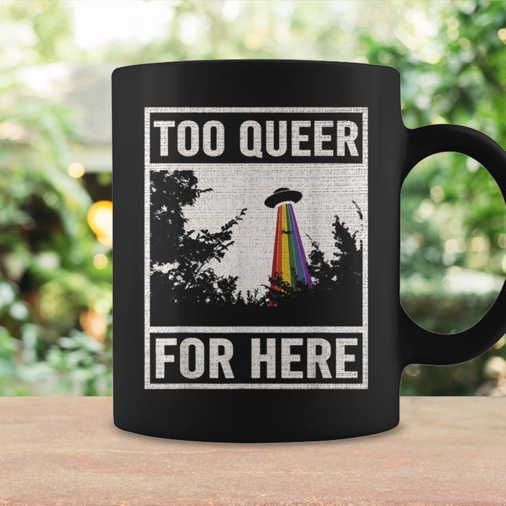 Too Queer For Here シャツ Gay Pride Alien Ufo コーヒーマグ ギフトのアイデア