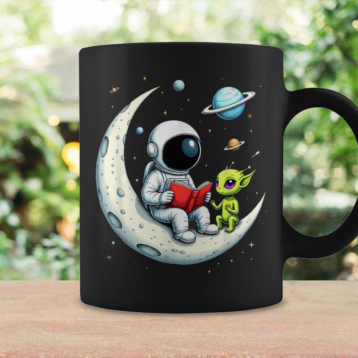 UFO Alien Astronaut Reading Book In Space Graphic Print Coffee Mug Gifts ideas