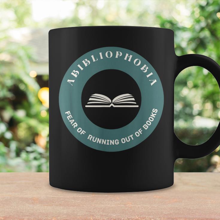 Vintage Abibliophobia Definition Bookworms Book Lovers Graphic Print Coffee Mug Gifts ideas