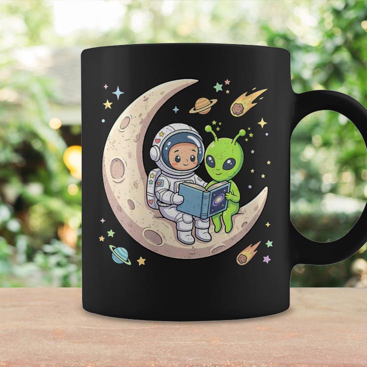 Women's Astronaut Reading Book With Alien Moon Space Astronomy Graphic Print Coffee Mug Gifts ideas