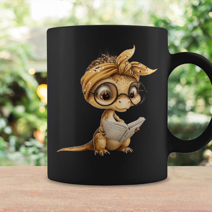 Women's Baby Lizard Small Book Reading Reptile Graphic Portrait Graphic Print Coffee Mug Gifts ideas