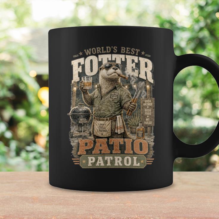 Worlds Best Fotter パティオ パトロール 裏庭 カワウソ しゃれ 誕生日 長袖tシャツ コーヒーマグ ギフトのアイデア
