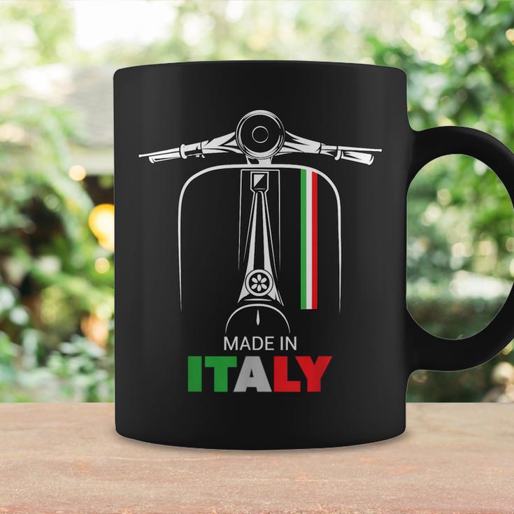 イタリアのバイカーライダーオートバイ愛イタリアスクーターバイクスクート コーヒーマグ ギフトのアイデア