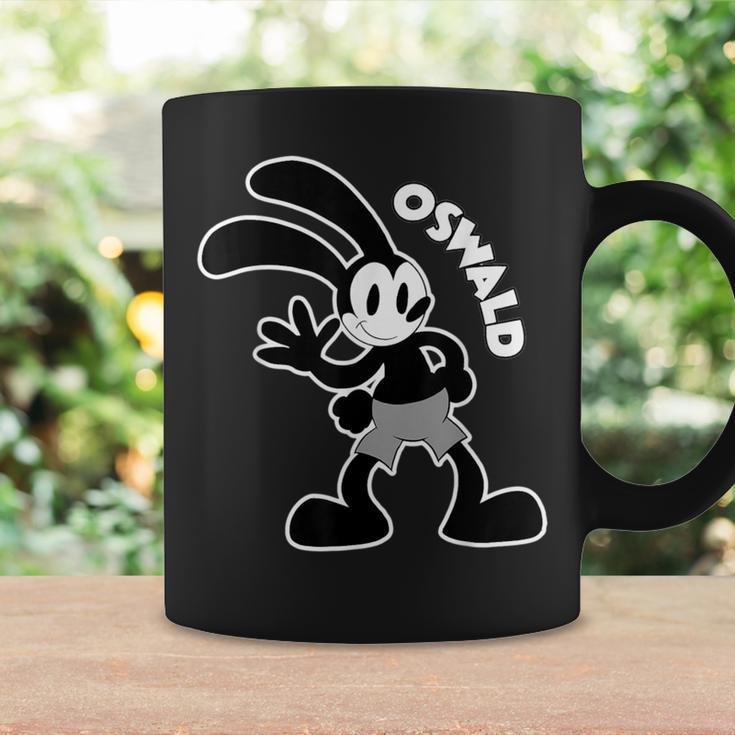 オズワルドウサギの手を振るウサギ コーヒーマグ ギフトのアイデア