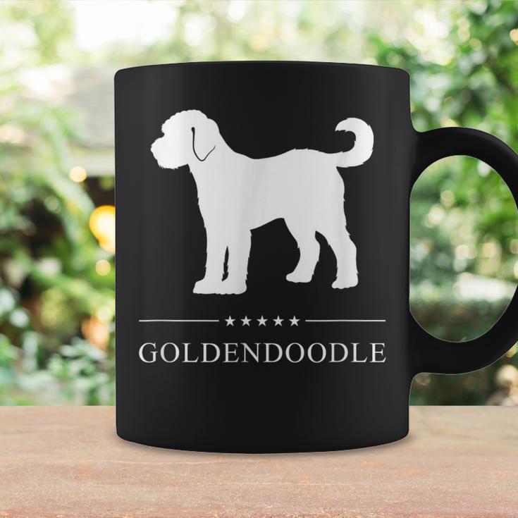 ゴールデンドゥードル 犬 ホワイト シルエット コーヒーマグ ギフトのアイデア