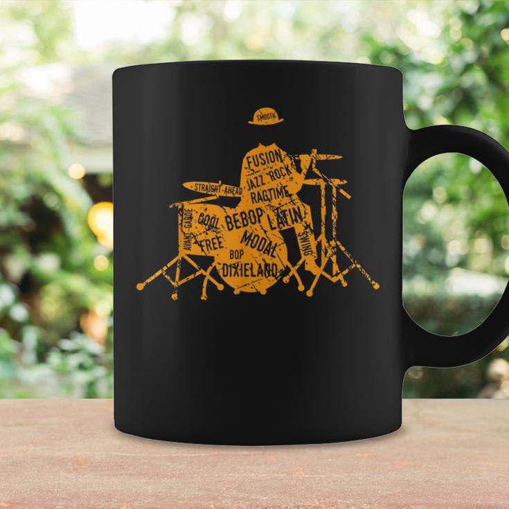 ジャズジャンル付きジャズドラマーtシャツ コーヒーマグ ギフトのアイデア