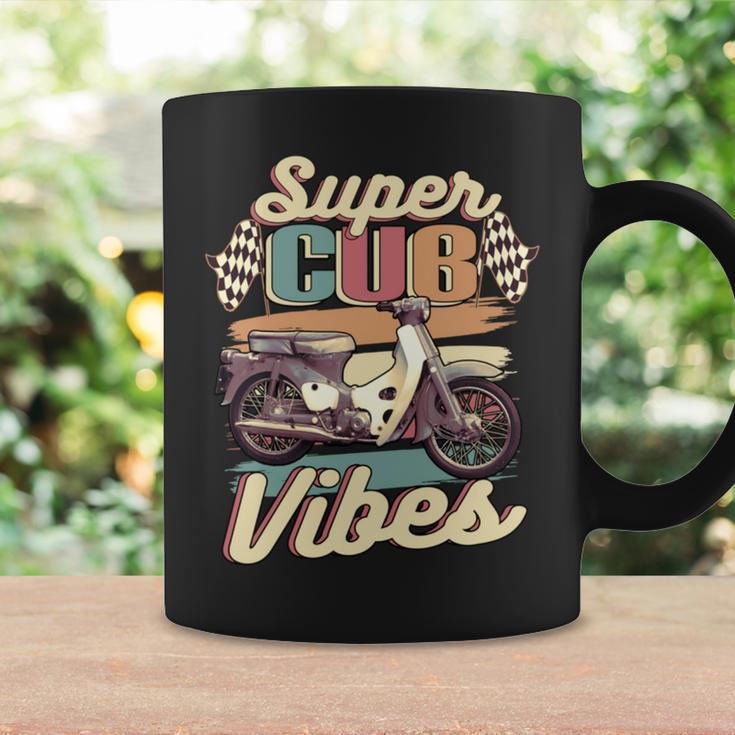スーパーカブ C100 原付バイク ヴィンテージ バイブ レトロジャパン 長袖tシャツ コーヒーマグ ギフトのアイデア