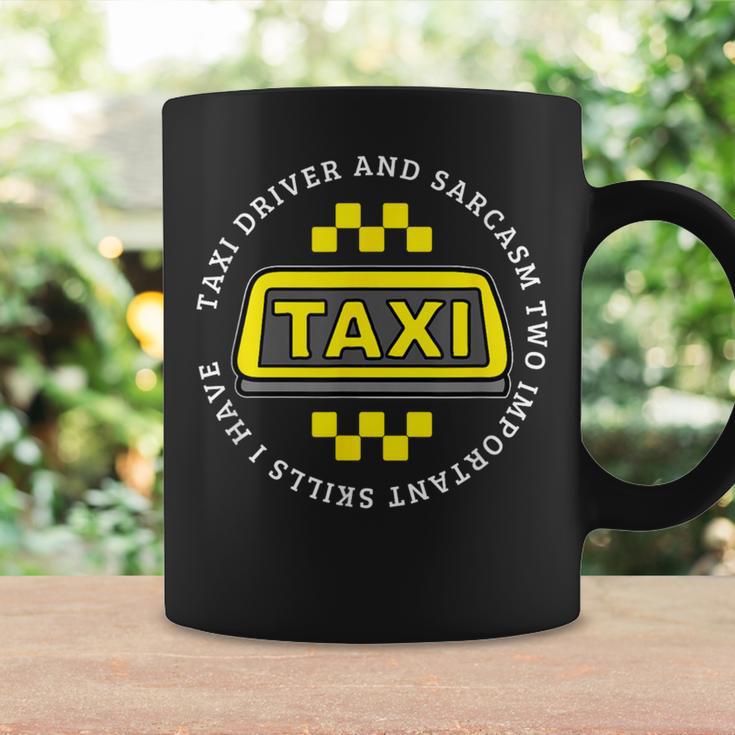 タクシードライバーと皮肉キャブ運転 面白いタクシードライバー コーヒーマグ ギフトのアイデア