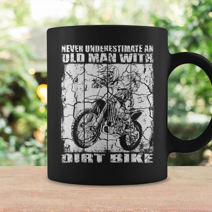 ダートバイクオールドマン コーヒーマグ ギフトのアイデア