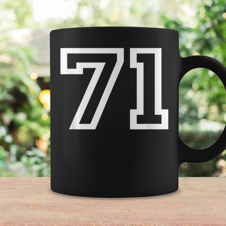 ナンバー71 代表チームスポーツチーム 誕生日 年齢 年 コーヒーマグ ギフトのアイデア