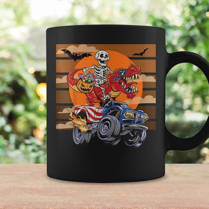ハロウィーン スケルトン ライディング モンスタートラック トリックオア トリート パーティー コーヒーマグ ギフトのアイデア