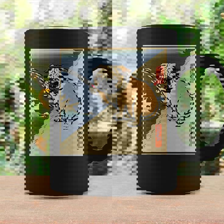 パグ 犬 面白いtシャツ イヌ 釣り メンズ おもしろ 面白い 服 おもしろグッズ 文字tシャツ ネタ 海釣り 川釣り コーヒーマグ ギフトのアイデア