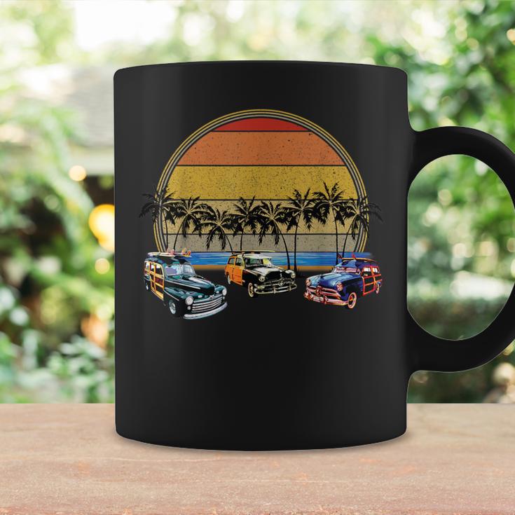 ビーチのレトロな車 ヴィンテージ グランジサンセット コーヒーマグ ギフトのアイデア