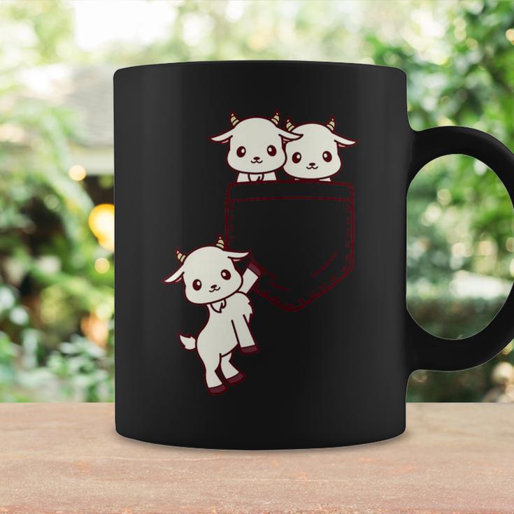 ヤギ好きの方へ かわいいかわいい赤ちゃんヤギのポケット付き コーヒーマグ ギフトのアイデア