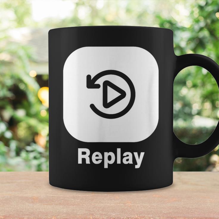 リプレイボタン コーヒーマグ ギフトのアイデア