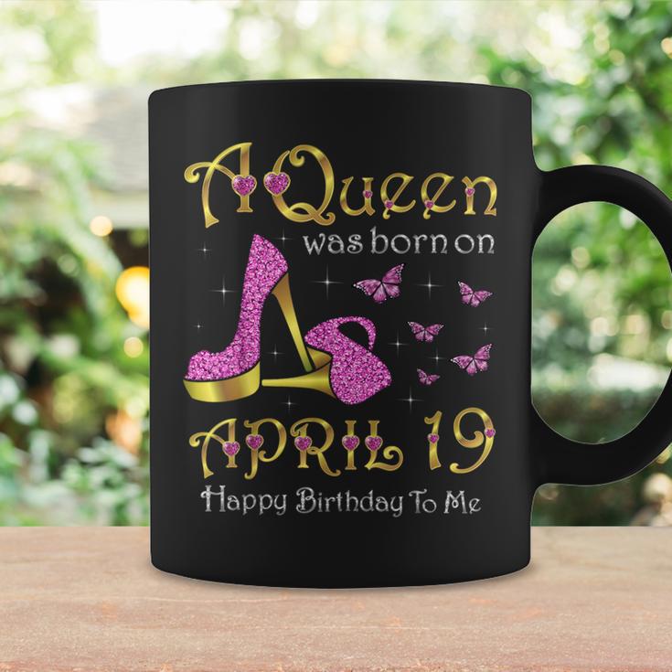 女王は4月19日、4月19日に誕生した誕生日パーティー。 コーヒーマグ ギフトのアイデア