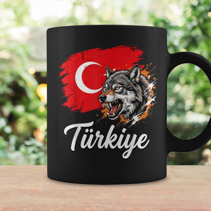 激しいトルコのオオカミと国旗 コーヒーマグ ギフトのアイデア