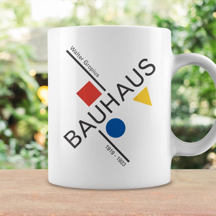 Bauhausムーブメントtシャツ、1923年建築作品。 コーヒーマグ ギフトのアイデア