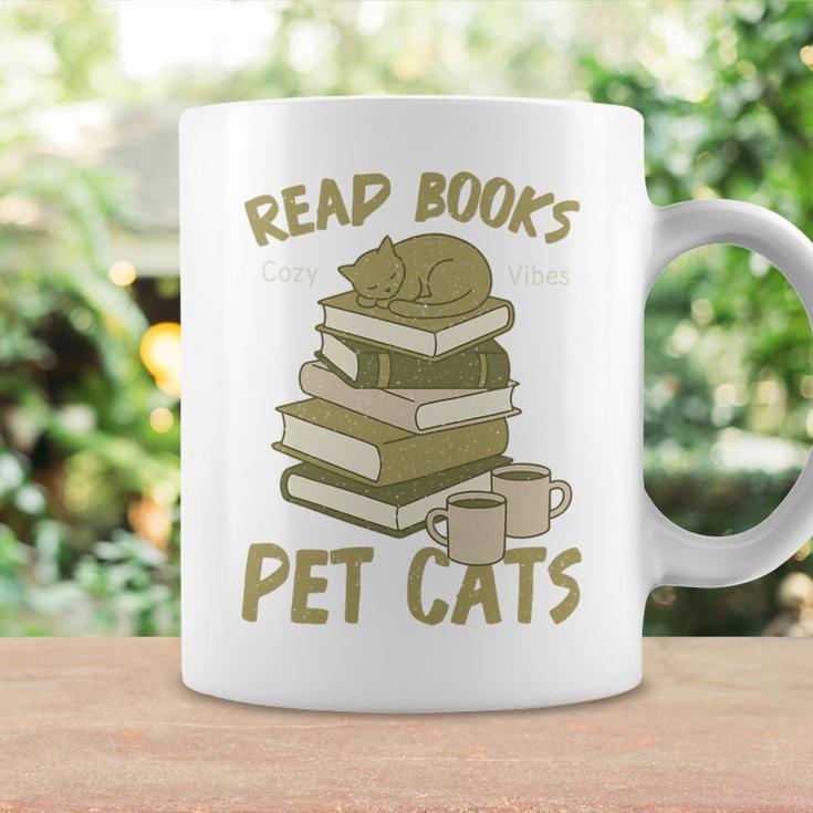 Book Lover Women Read Books Pet Cats Premium Tri-Blend Graphic Print Coffee Mug Gifts ideas