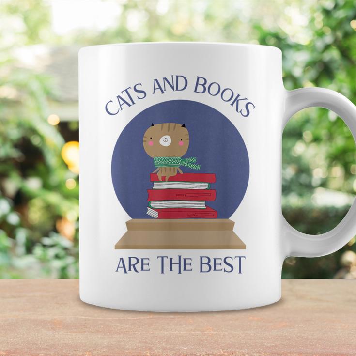 Cute CATS AND BOOKS ARE THE BEST SNOW GLOBE Graphic Print Coffee Mug Gifts ideas