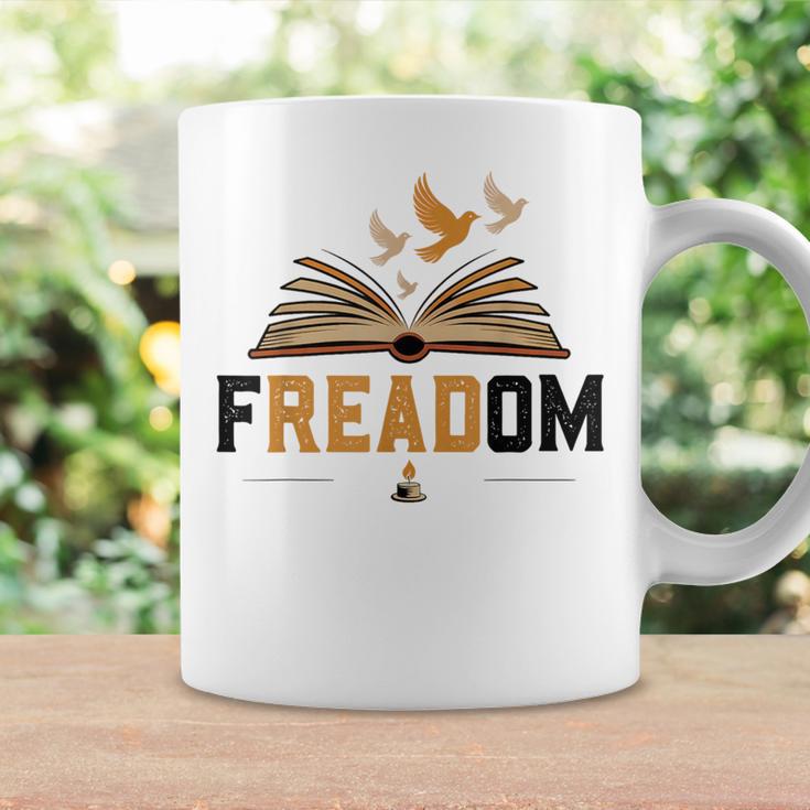Freadom Anti Banned Books Lovers Reading Librarian Bookworm Graphic Print Coffee Mug Gifts ideas