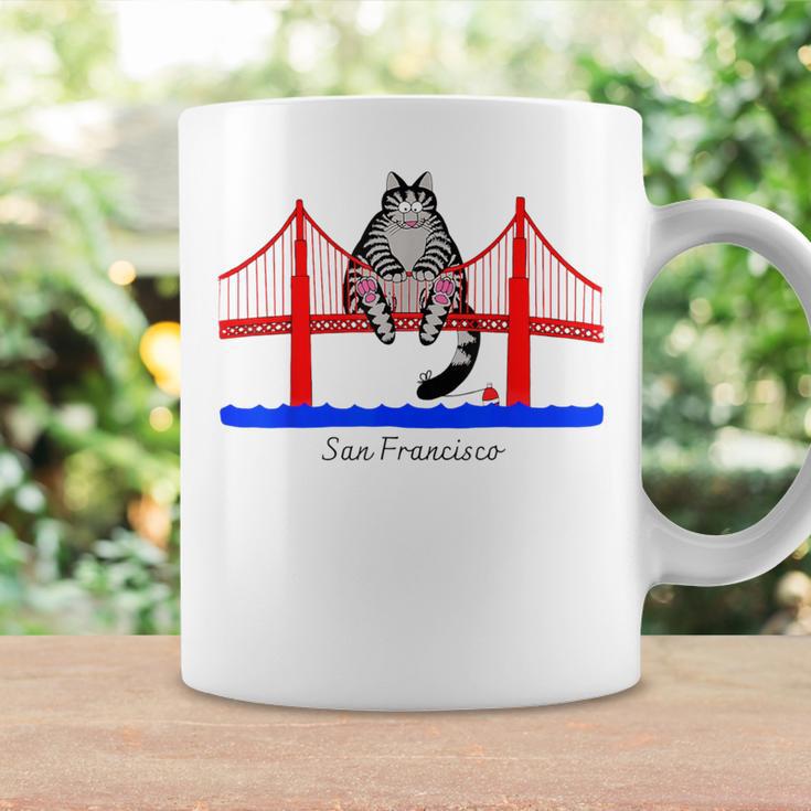 San Francisco Cat Golden Gate Bridge Book Lover Vintage Graphic Print Coffee Mug Gifts ideas