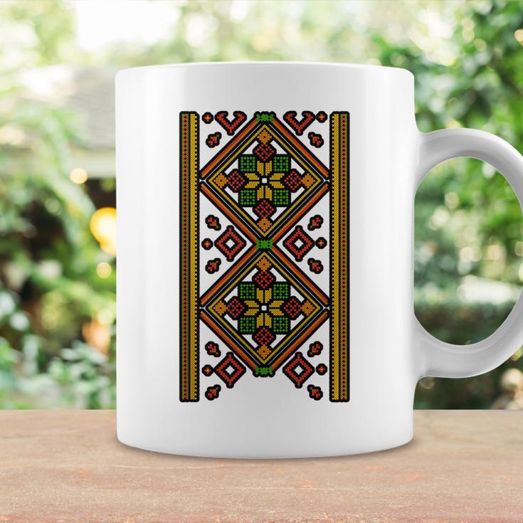 Vyshyvanka ウクライナ刺繍 刺繍 プロウクライナ語 コーヒーマグ ギフトのアイデア
