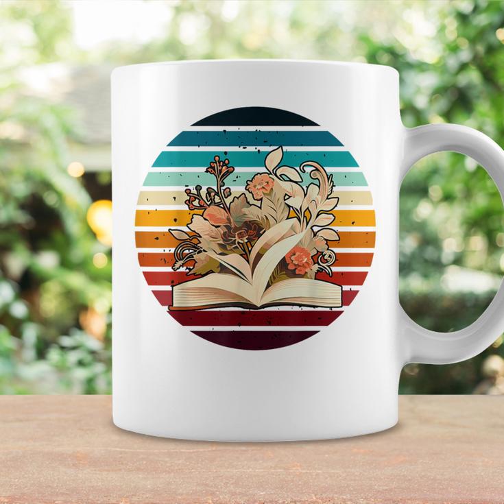 Wildflower Book Lovers For Summer Reading Booktrovert Women Graphic Print Coffee Mug Gifts ideas
