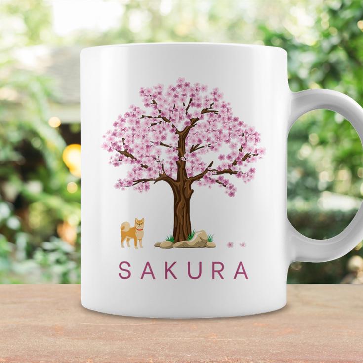 柴犬 和 桜 桜 花 木 春 コーヒーマグ ギフトのアイデア