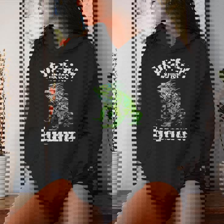 Just A Girl Who Loves イグアナ レディースパーカー 彼女への贈り物