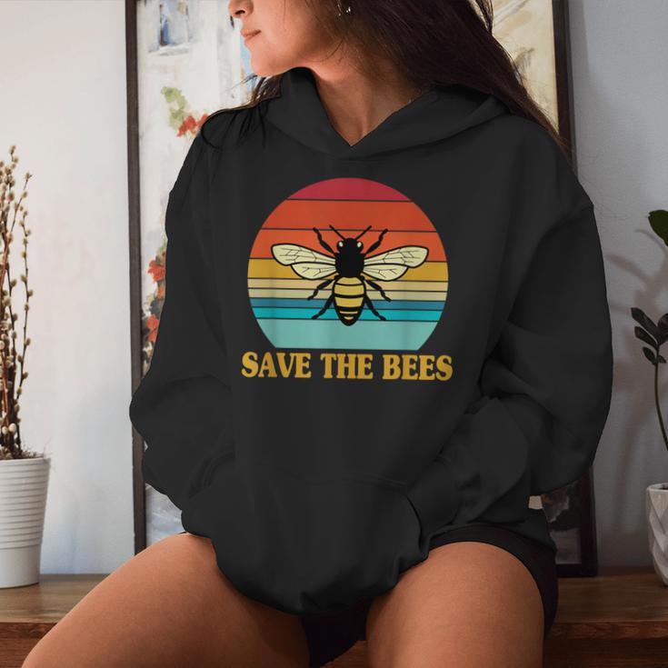 Save The Bees レトロスタイル 気候変動ave The Queen レディースパーカー 彼女への贈り物