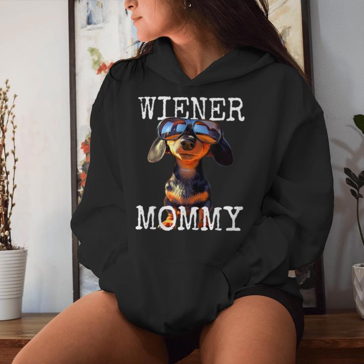 Wiener Mommyウィンナー・マミー ダックスフンド・ママ ダックスフンド・ママ 母の日 ダックスフンド レディースパーカー 彼女への贈り物