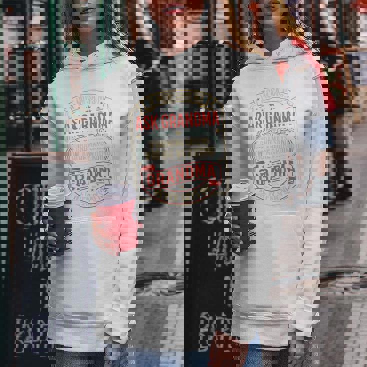 If Momays No Ask Grandma Familyassy Quote レディースパーカー 面白い贈り物