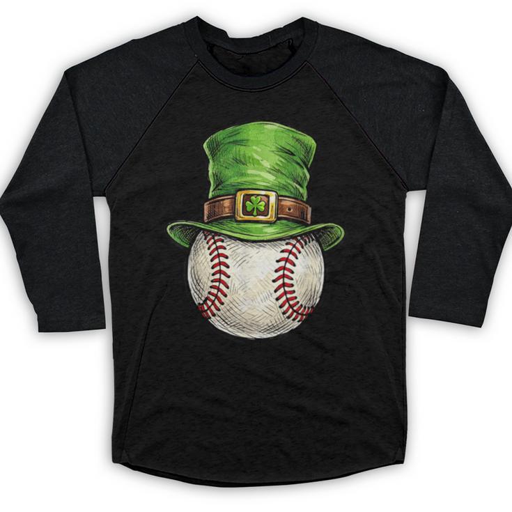 St Patricks Day Baseball Player Leprechaun Hat Men Boys Kids Baseball Raglan Shirt