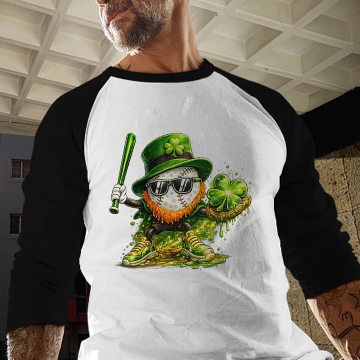 St Patrick’s Day Baseball Shamrock Player Baseball Raglan Shirt