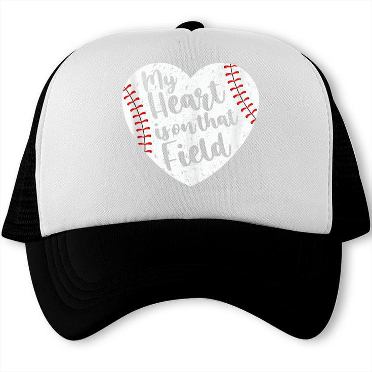Retro My Heart Is On That Field Baseball Mom Mother's Day Trucker Cap