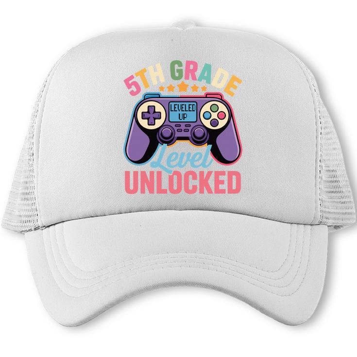5th Grade Level Unlocked Shirt – Gamer Back To School Performance Trucker Cap