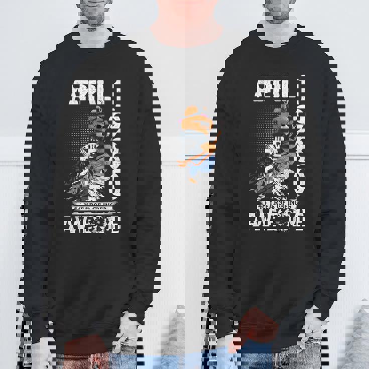 46Th Birthday Legends April 1980Intage 46 Years Old スウェットシャツ 高齢者への贈り物