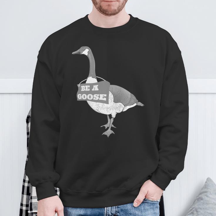 Be A Goose 長袖tシャツ スウェットシャツ 高齢者への贈り物