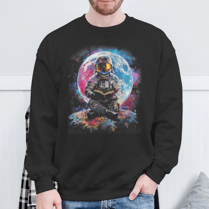 Book Lovers Cool Astronaut Reading Books In Space Kids Sweatshirt Gifts for Old Men Book Lovers Cool Astronaut Reading Books In Space Kids Sweatshirt Gifts for Old Men